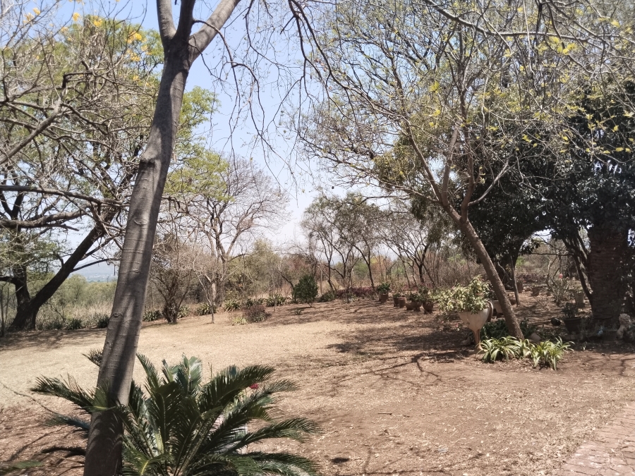 6 Bedroom Property for Sale in Rietfontein A H North West